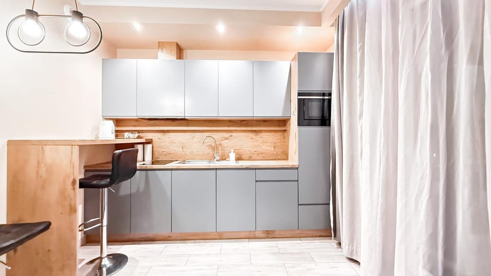 ManuPlace Grey By DreamAp Apartment in Masovian Voivodeship
