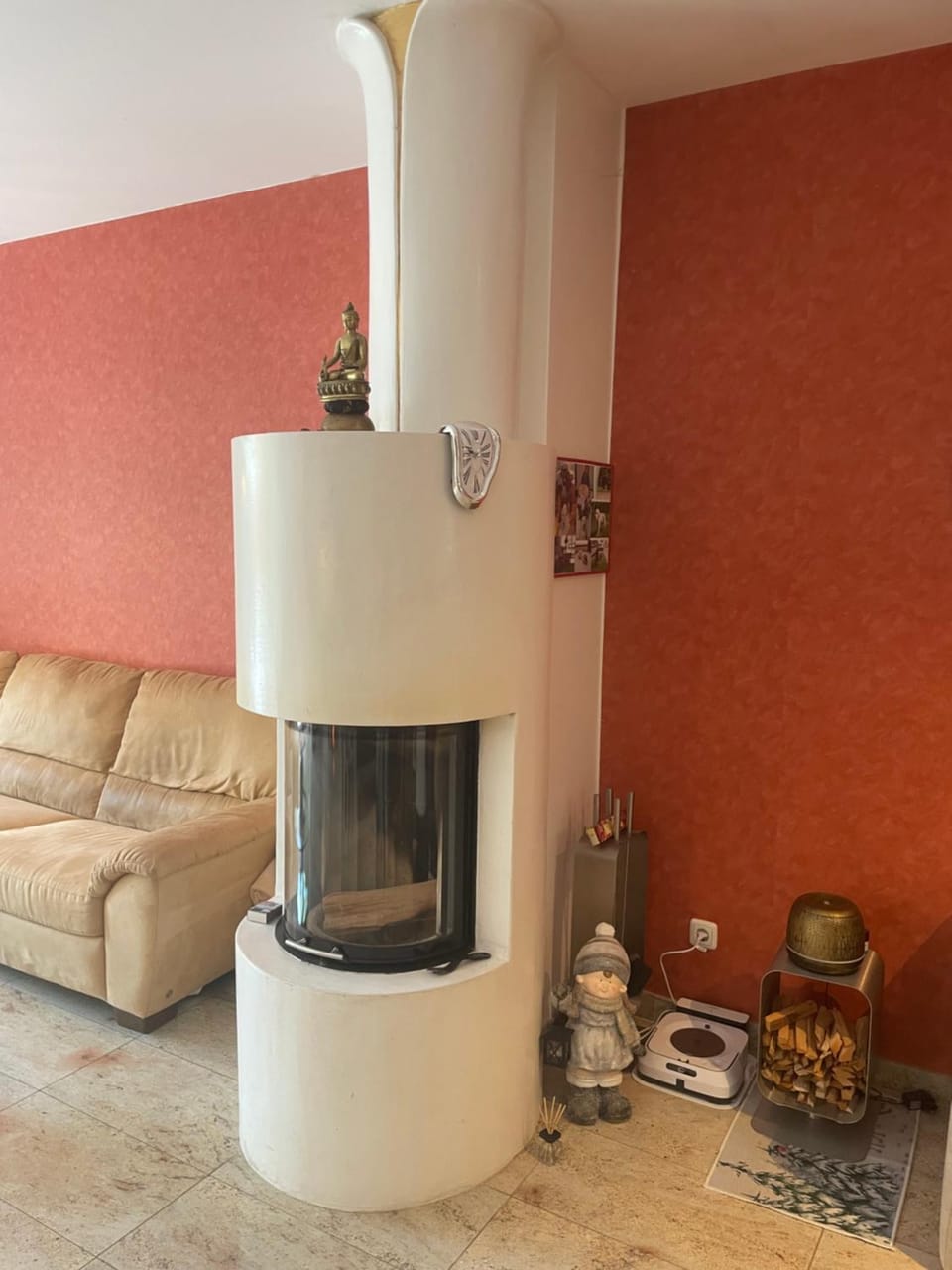 Living room, fireplace