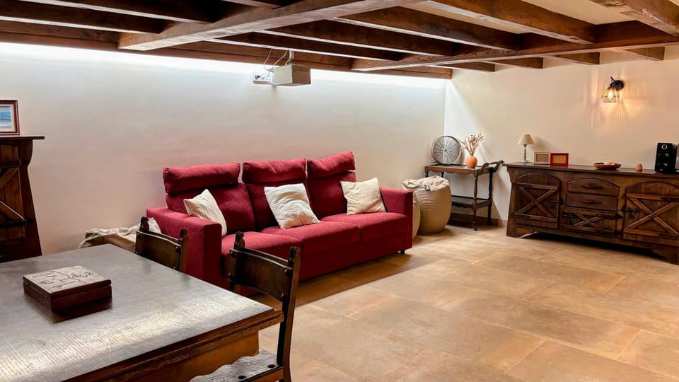 Communal lounge/ TV room, Game Room, Living room