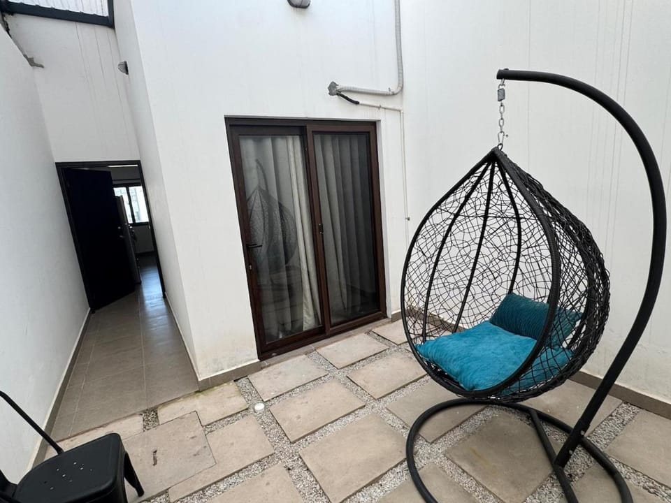 Casa Sofia! Pet friendly, AC, WiFi, Private parking Apartment in Honduras