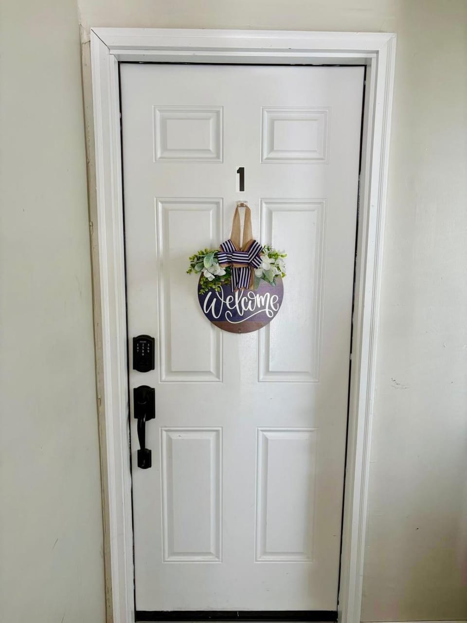7BR 5BTH House Steps to Bars Dining NYC Access with GameRm Backyard with BBQ and Parking House in Jersey City