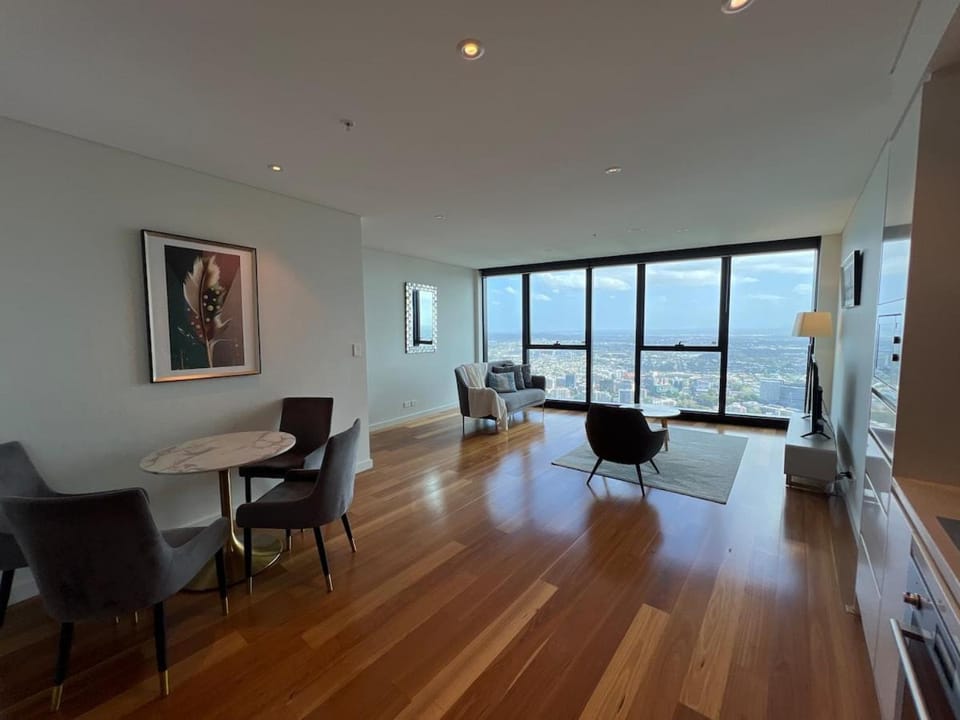 Amazing City Fireworks River views level78 2B2B Free Parking Apartment in Kangaroo Point