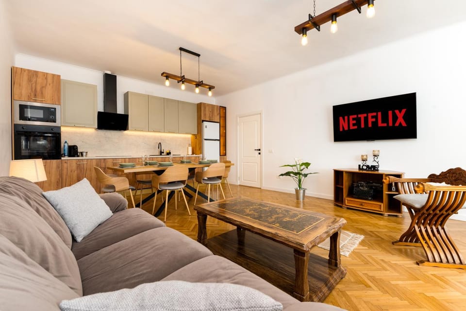 TV and multimedia, Living room, kitchen
