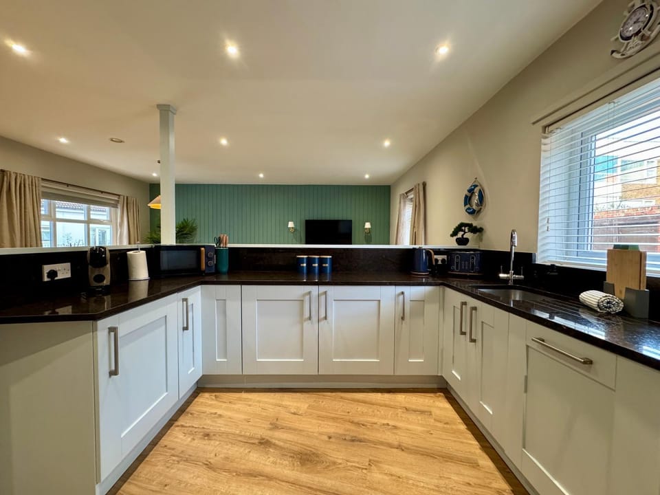 Priory Castle Bungalow, Tynemouth House in North Tyneside District