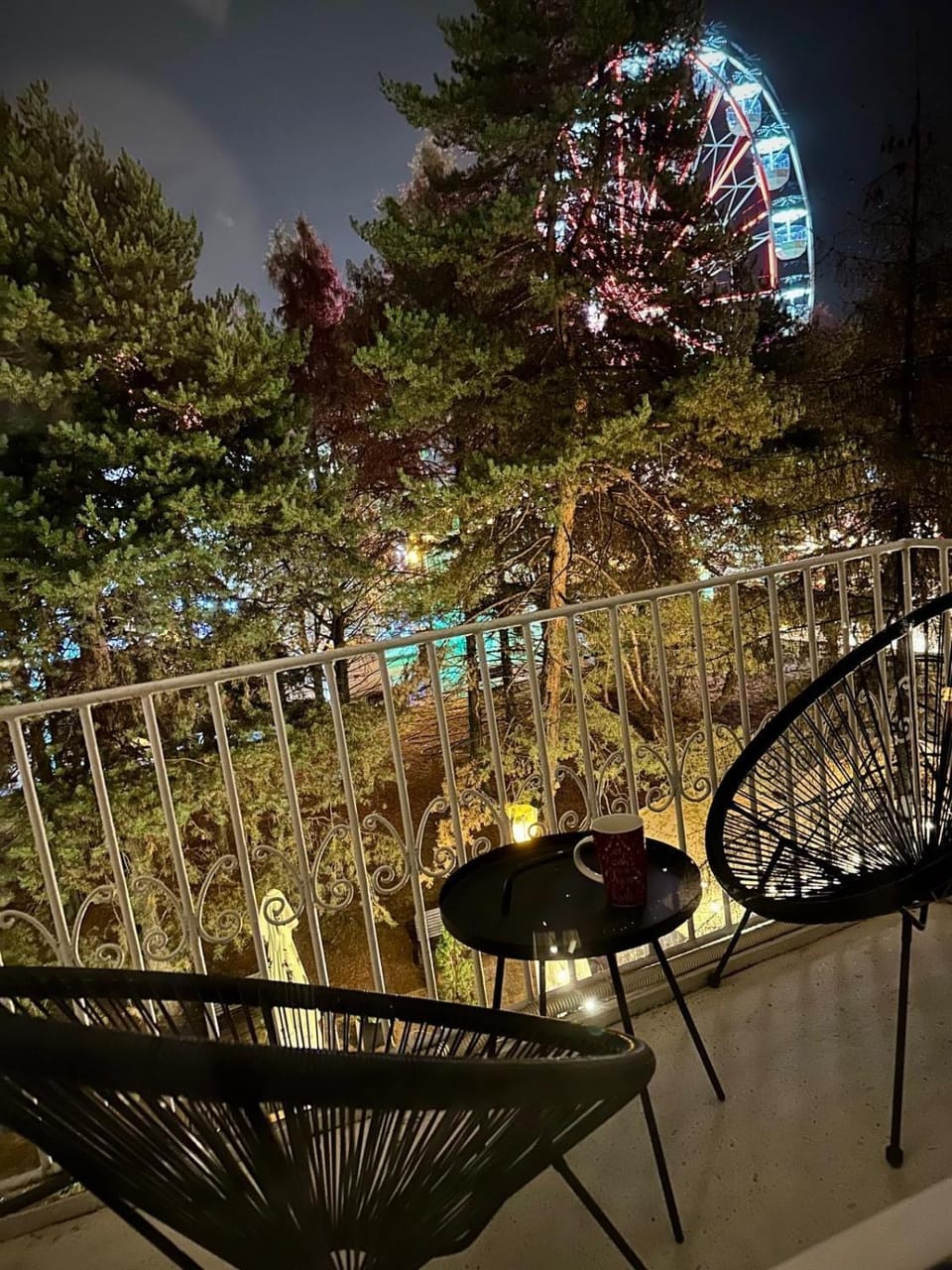 Night, View (from property/room), Balcony/Terrace
