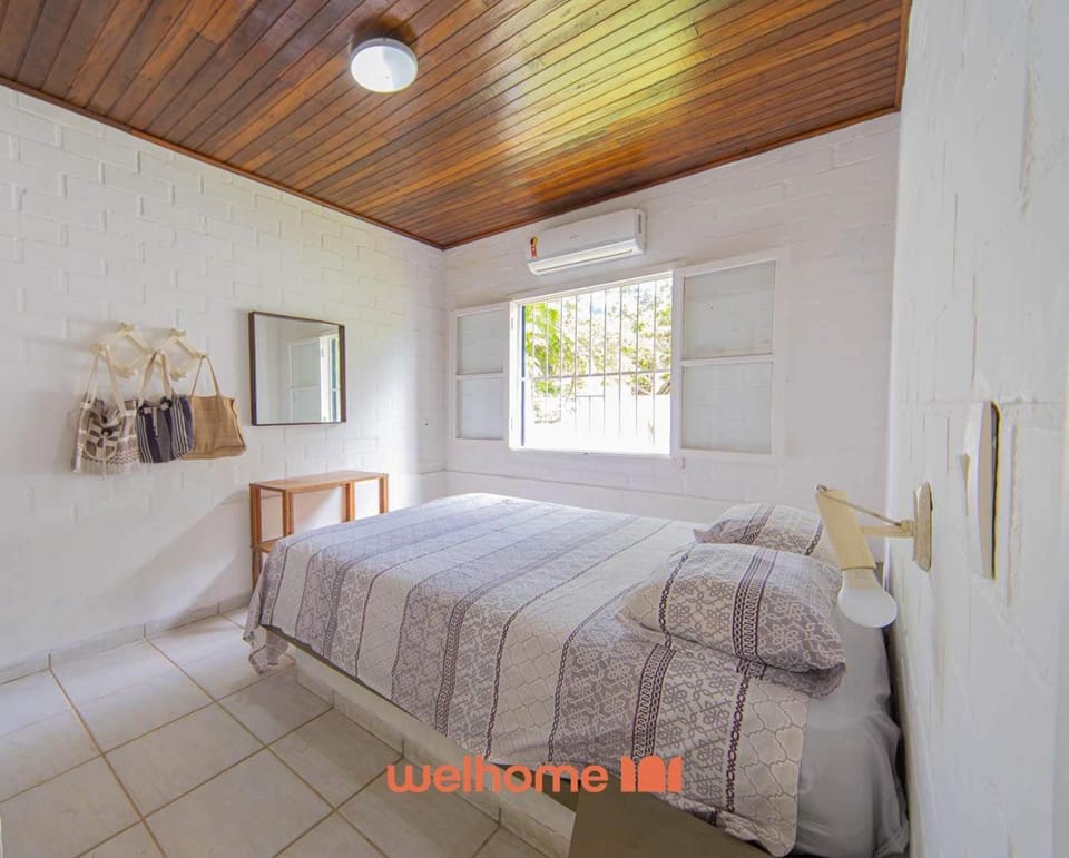 Casa com piscina em Juquehy a 400m da praia House in São Sebastião