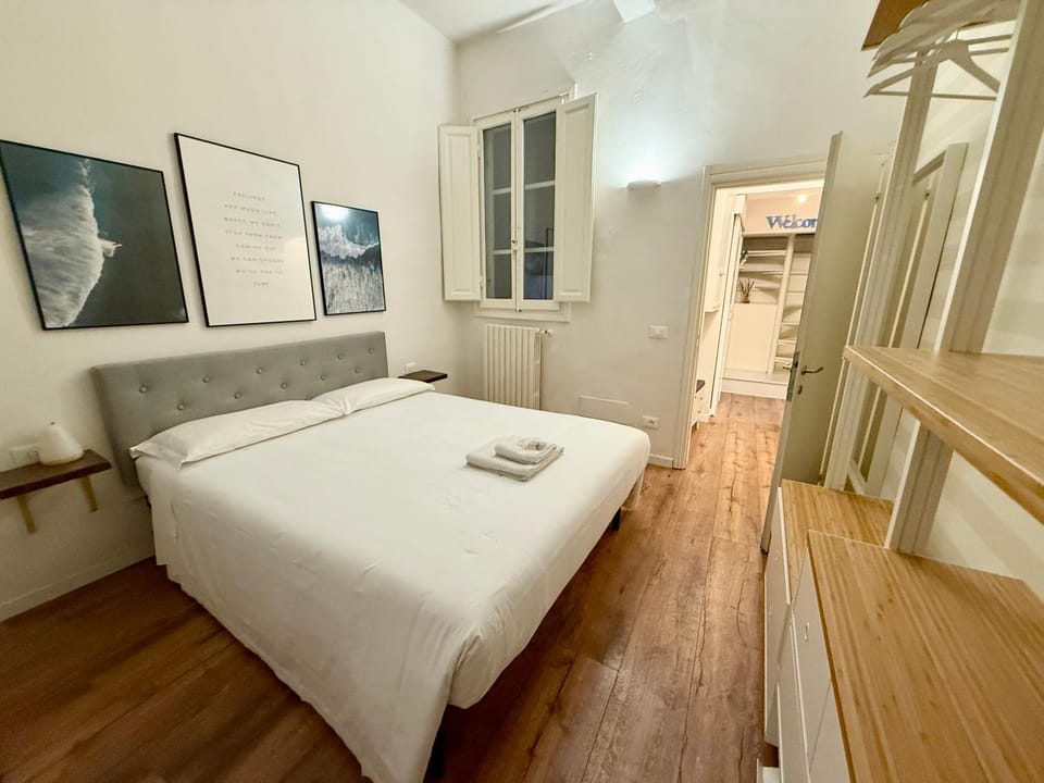 Bed, Bedroom, wardrobe