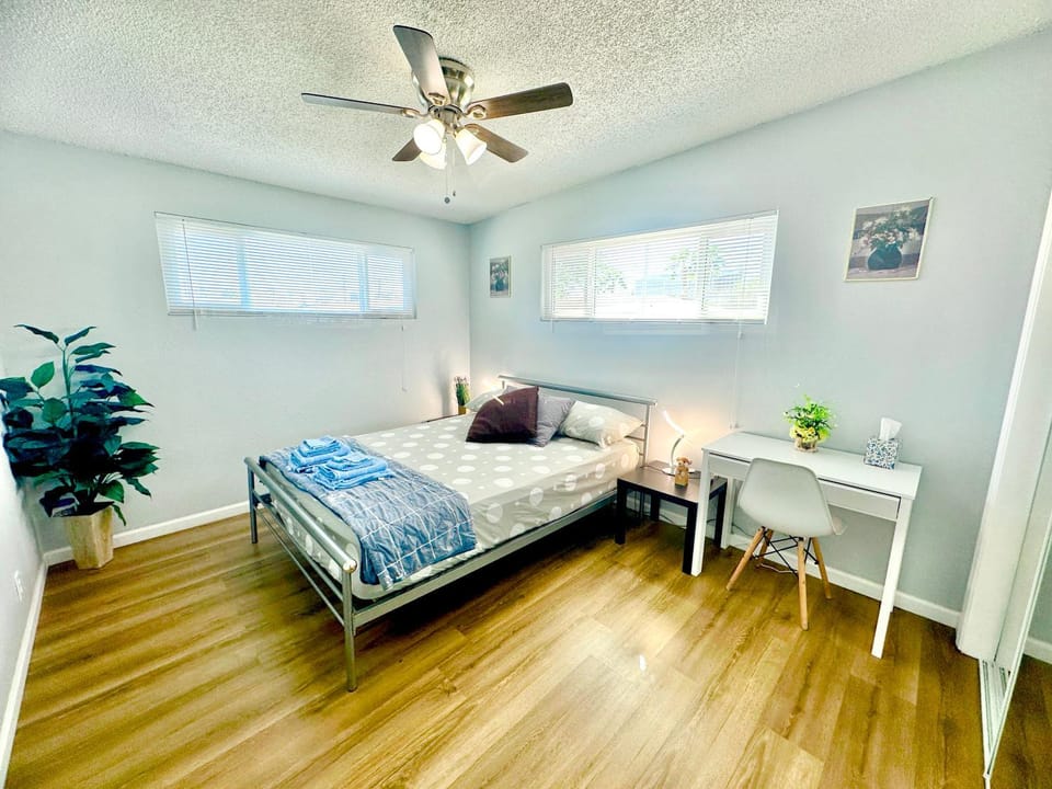 Strip & Downtown Apartment in Las Vegas Strip