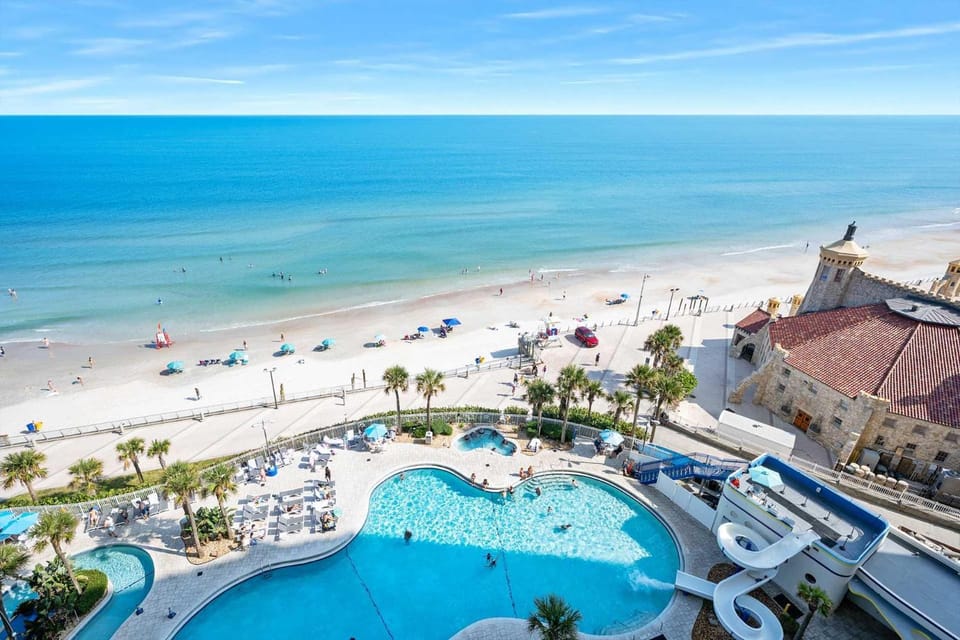 Beachfront Villa Ocean Walk Resort Daytona House in Florida