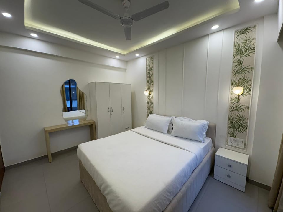 Bed, Bedroom, wardrobe
