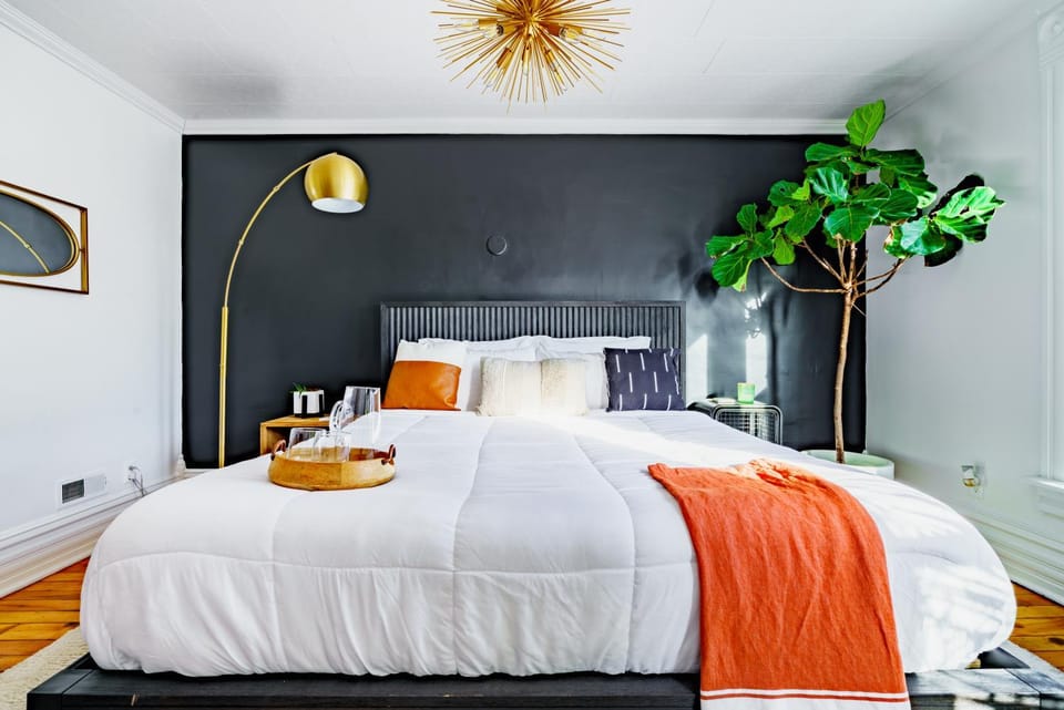 Bed, Bedroom