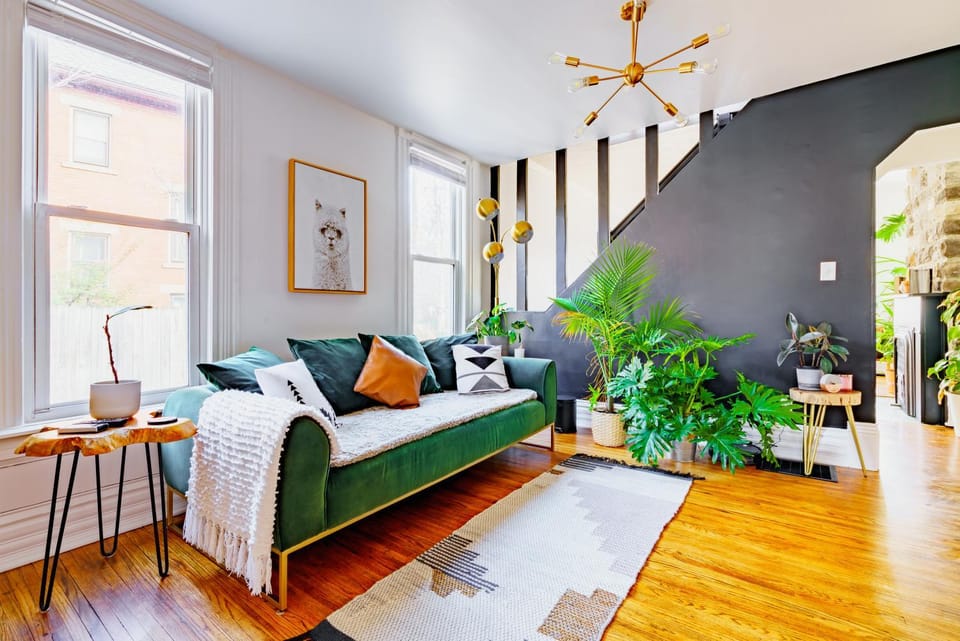 Living room, Seating area