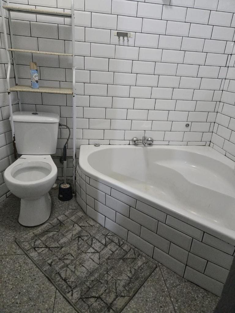 Kelmatic Guesthouse on 5th Ave Bed and Breakfast in Roodepoort
