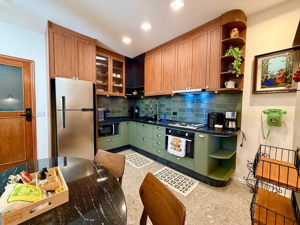 Kitchen or kitchenette