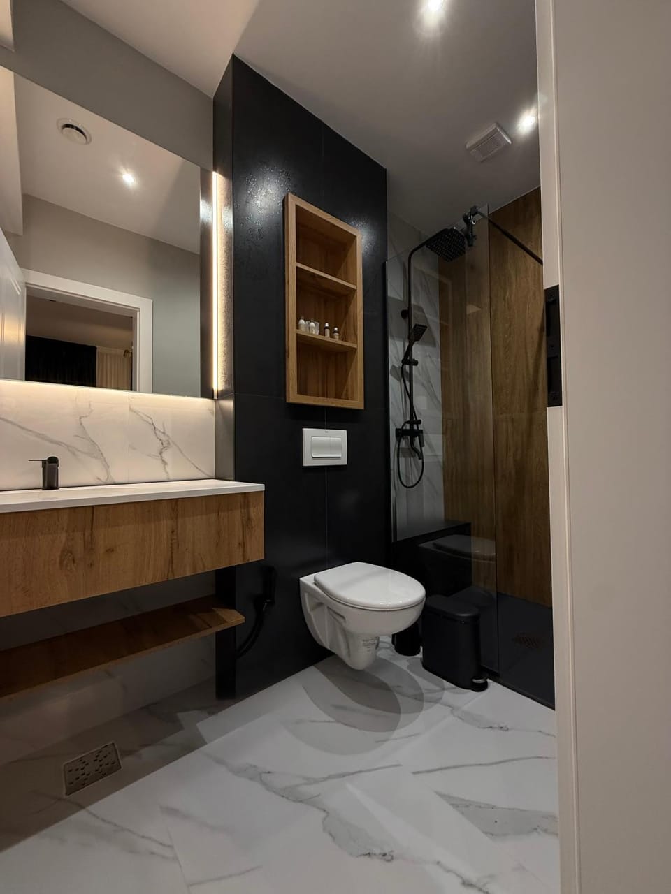 Elmax Aparthotel Apartment in Craiova
