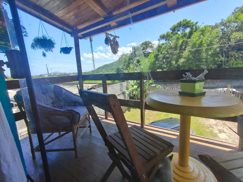 Sobrado ROOTS Bombinhas House in Porto Belo
