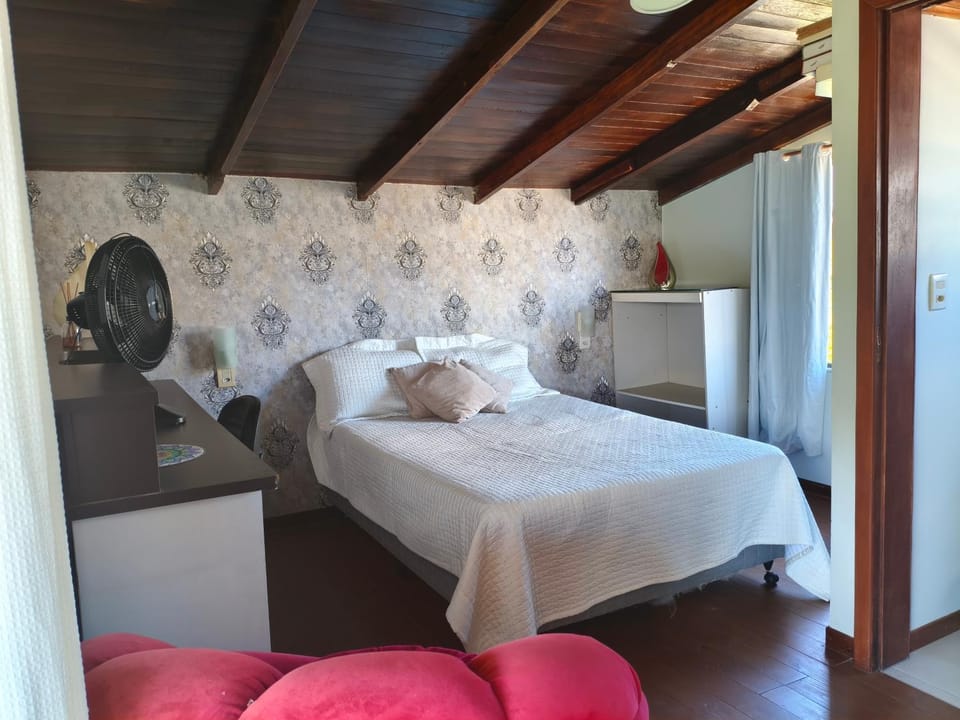 Sobrado ROOTS Bombinhas House in Porto Belo