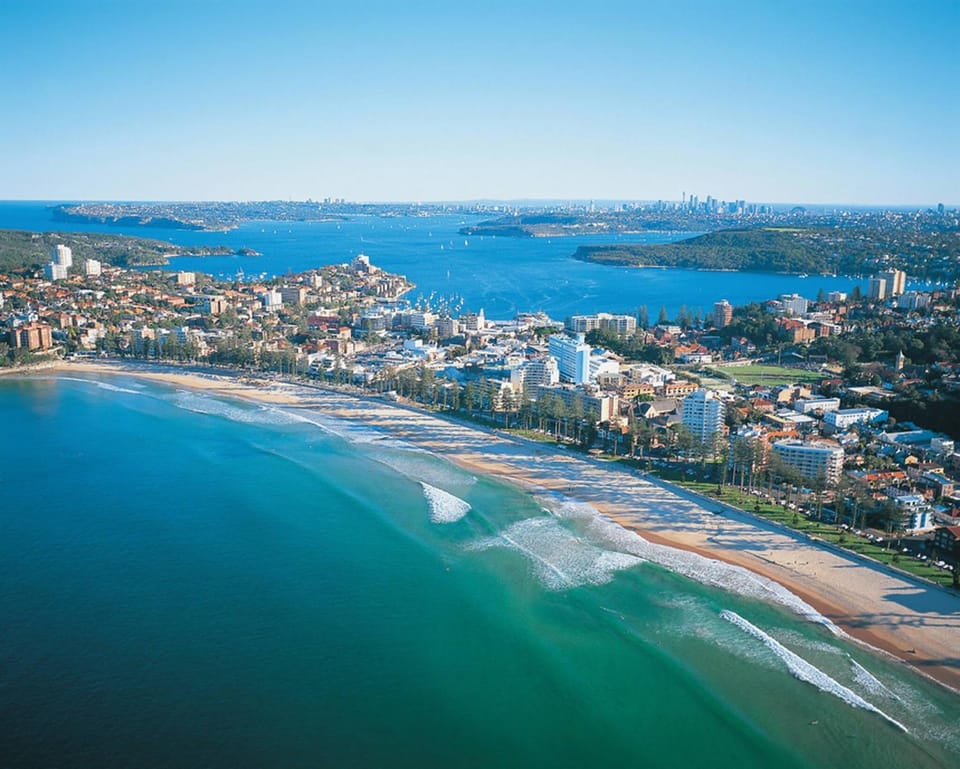 Neighbourhood, Beach