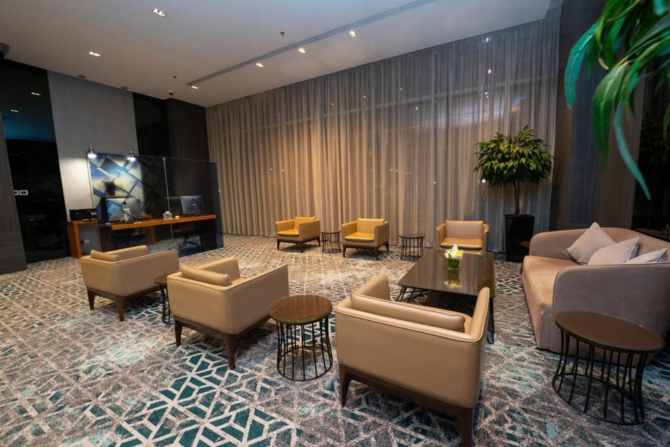 Property building, Patio, Lobby or reception, Decorative detail, Guests