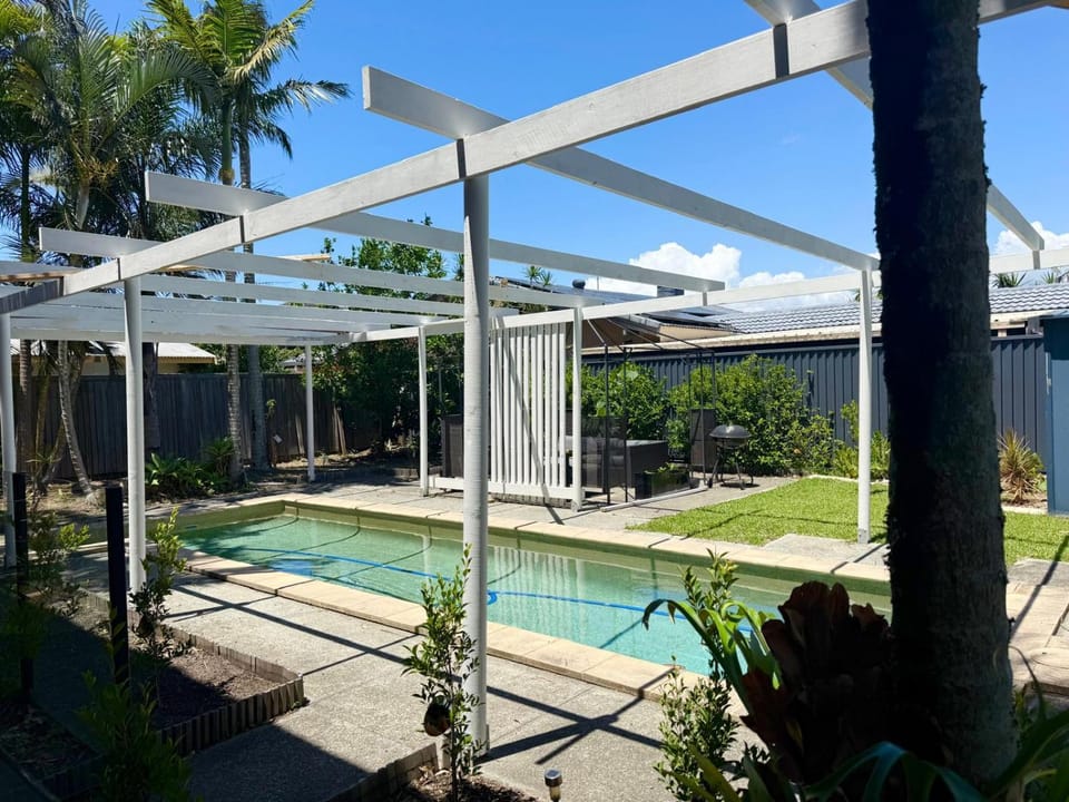 Gold Coast International Student Rooms - Families - Couples- Singles Welcome Vacation rental in Gold Coast