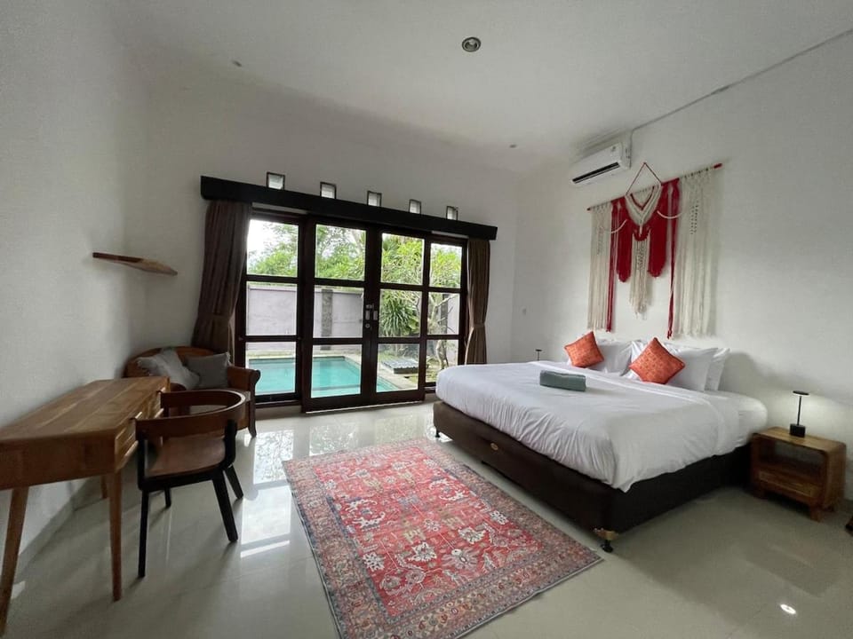 Spacious House with Private Pool and Garden House in Bali