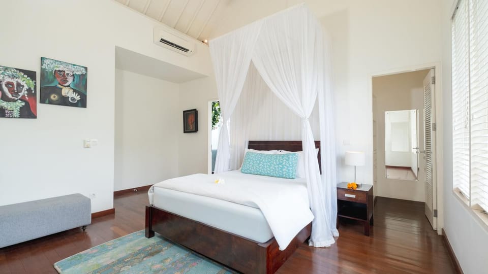 Bed, Bedroom, air conditioner