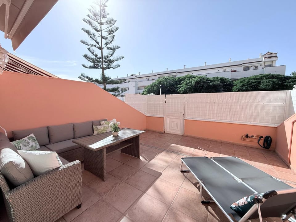 Patio, Balcony/Terrace, Seating area, sunbed