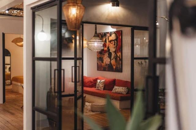 Living room, Seating area