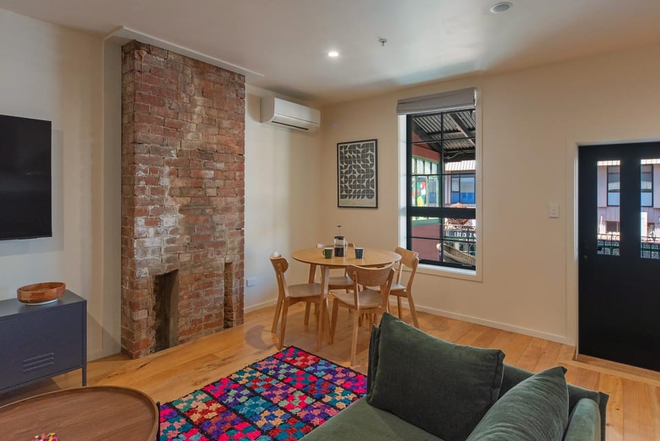 Bridge St Apartment 2 - Nelson City Centre Convenience! Apartment in Nelson