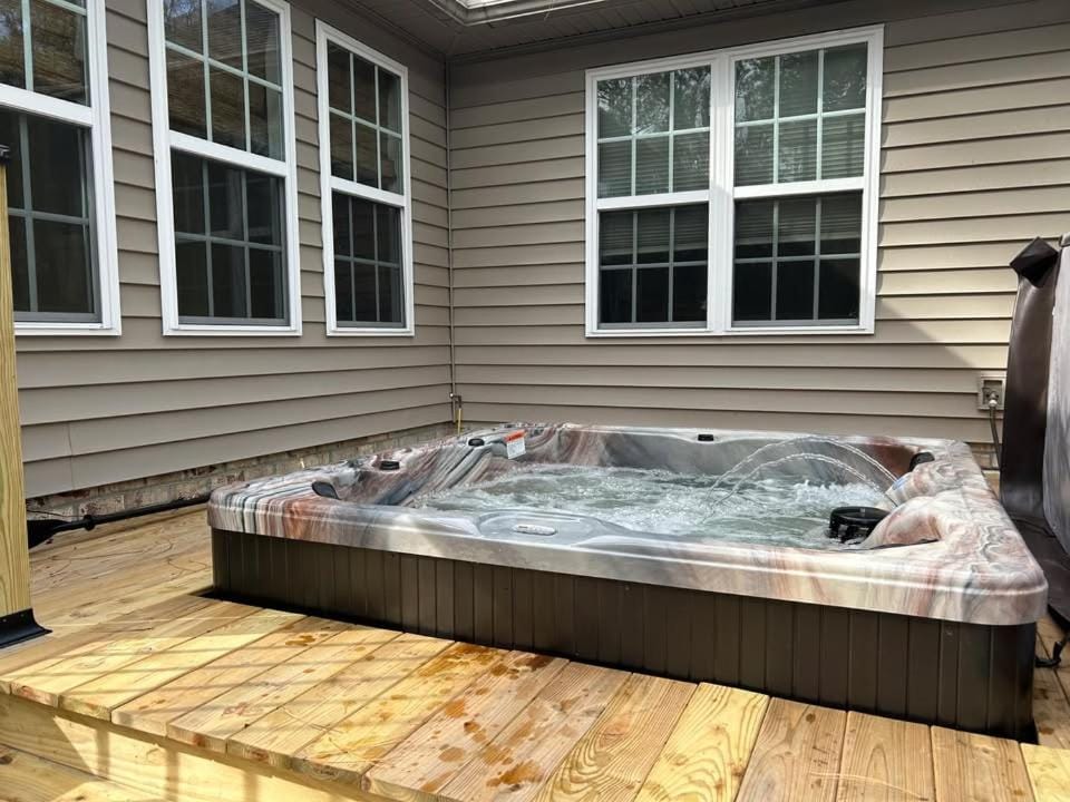 Hot Tub