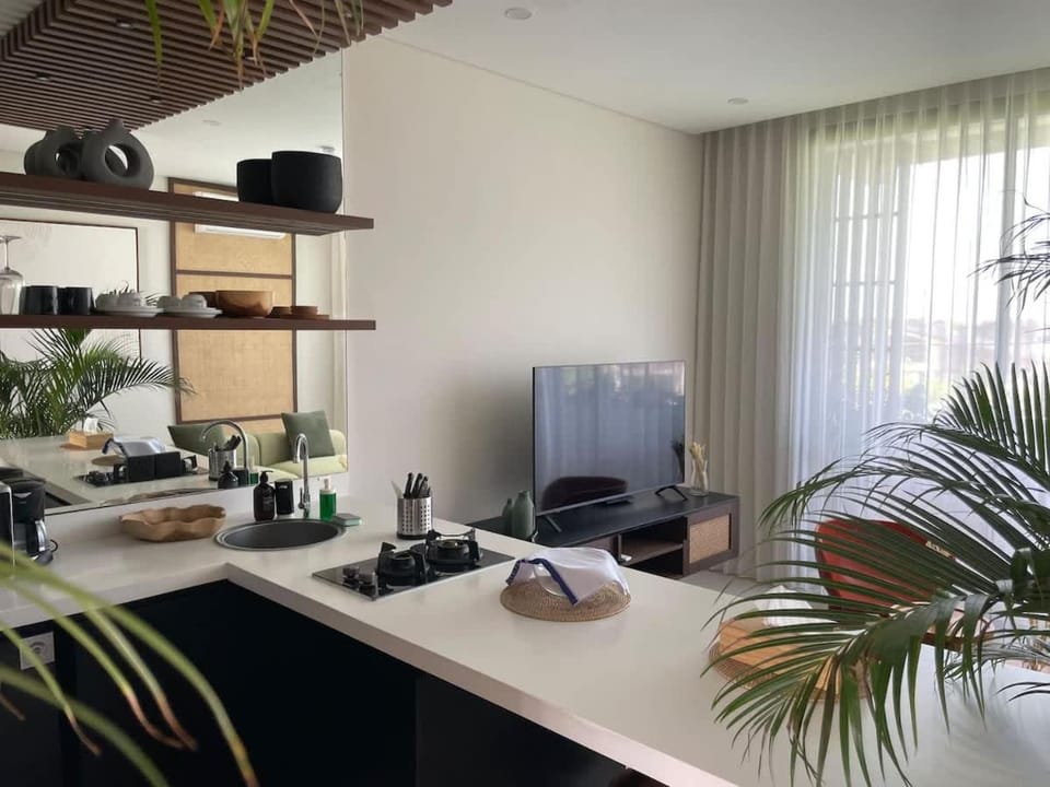 TV and multimedia, Kitchen or kitchenette