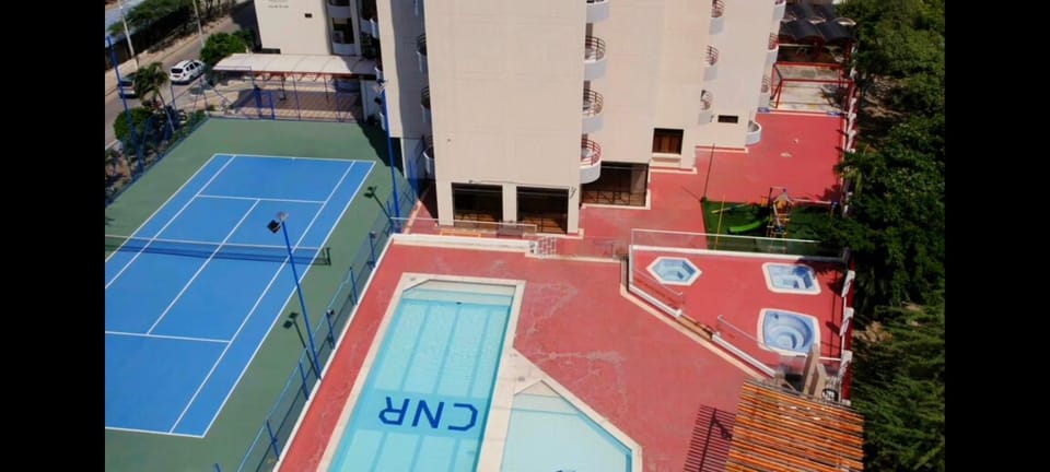 Tennis court
