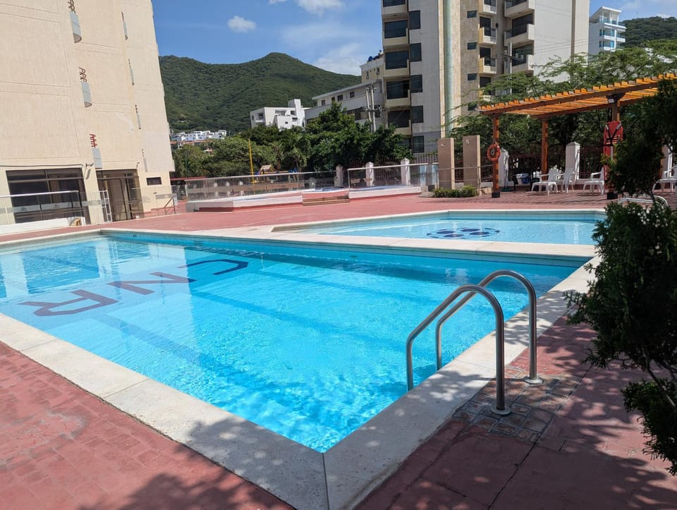 Property building, Day, Mountain view, Pool view, Swimming pool, sunbed