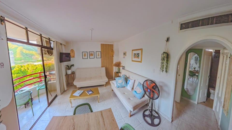 TV and multimedia, Living room, Seating area, acessibility