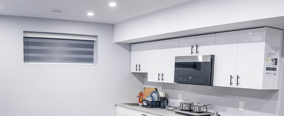 Beautiful Brand New 2BR Suite with Private Entrance and free on-site parking House in Winnipeg
