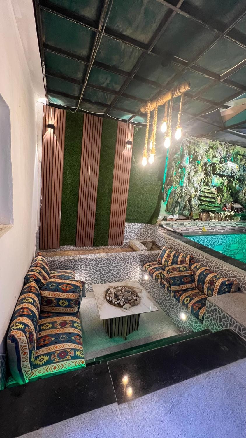 استراحه بمبيت راقيه مع مشب Apartment in Makkah Province