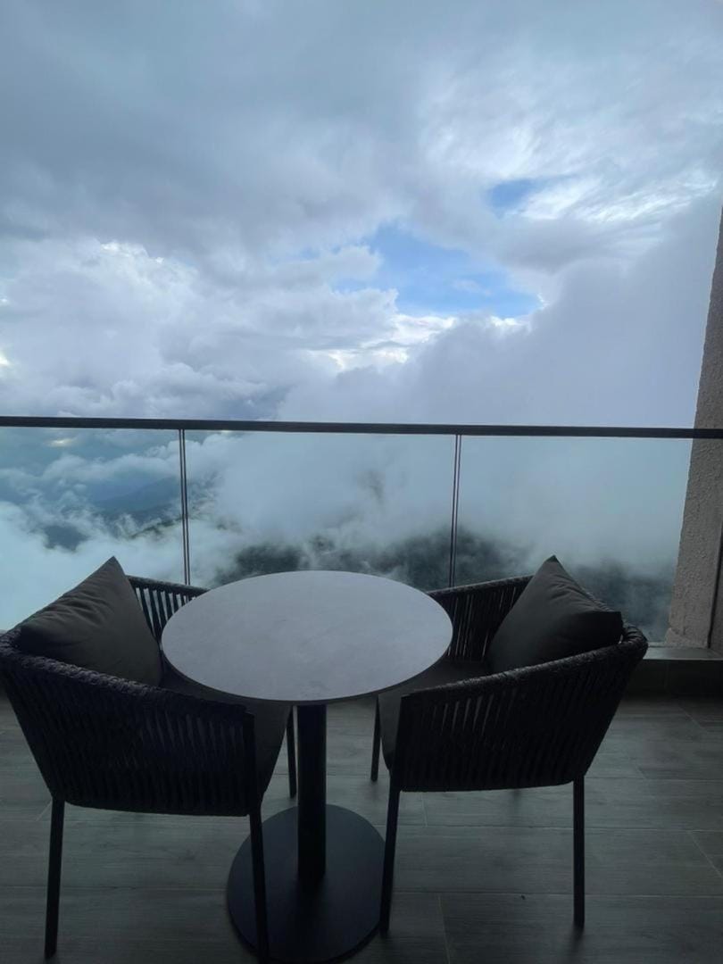 Luxury Executive Suite Antara by Enigma 2BR, High Floor with Bathtub Lvl 47 Apartment in Selangor, Malaysia