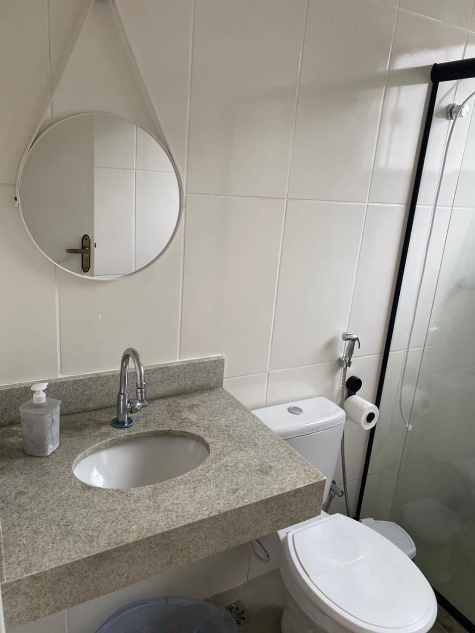 Suíte privativa aconchego a alguns passos da praia Apartment in Niterói