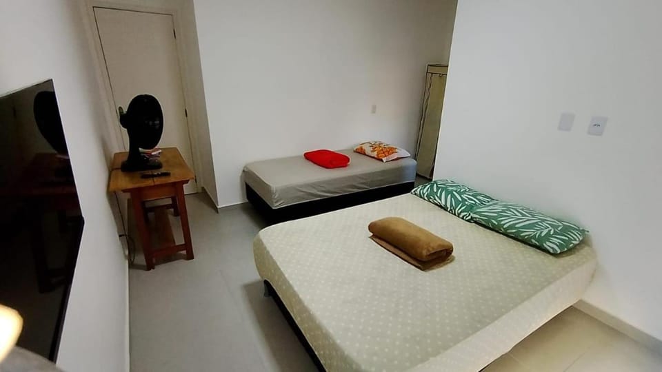 Suíte privativa aconchego a alguns passos da praia Apartment in Niterói