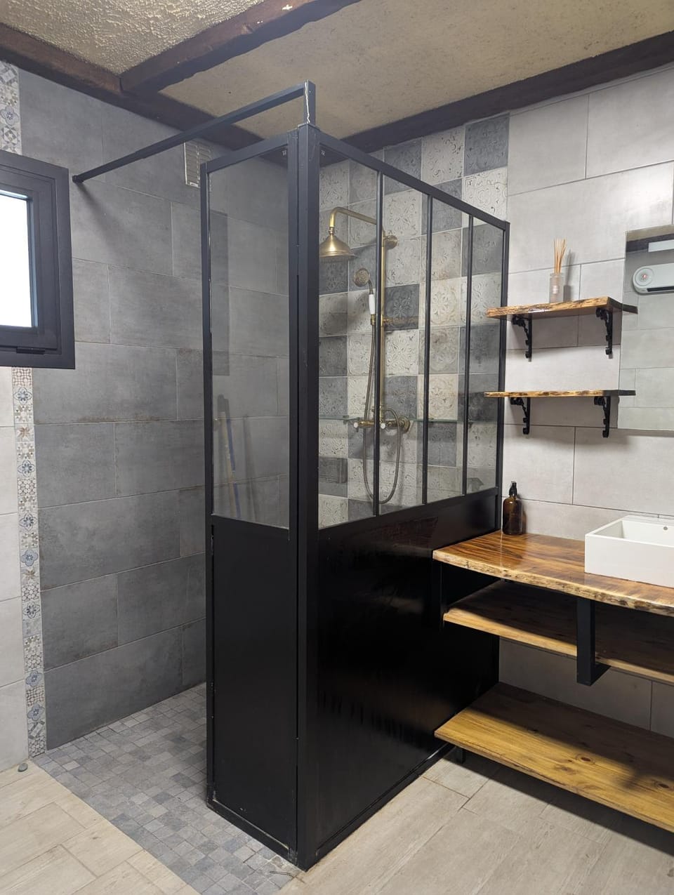 Shower, Bathroom