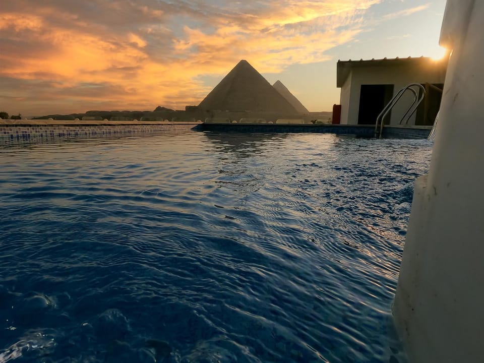 Balcony/Terrace, Swimming pool, Swimming pool