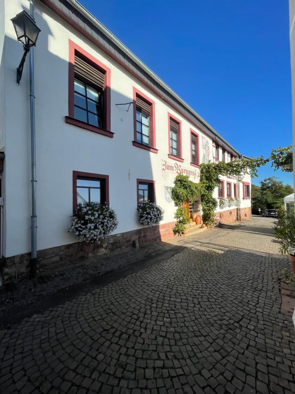Zum Burggraf Hotel in Rhineland-Palatinate