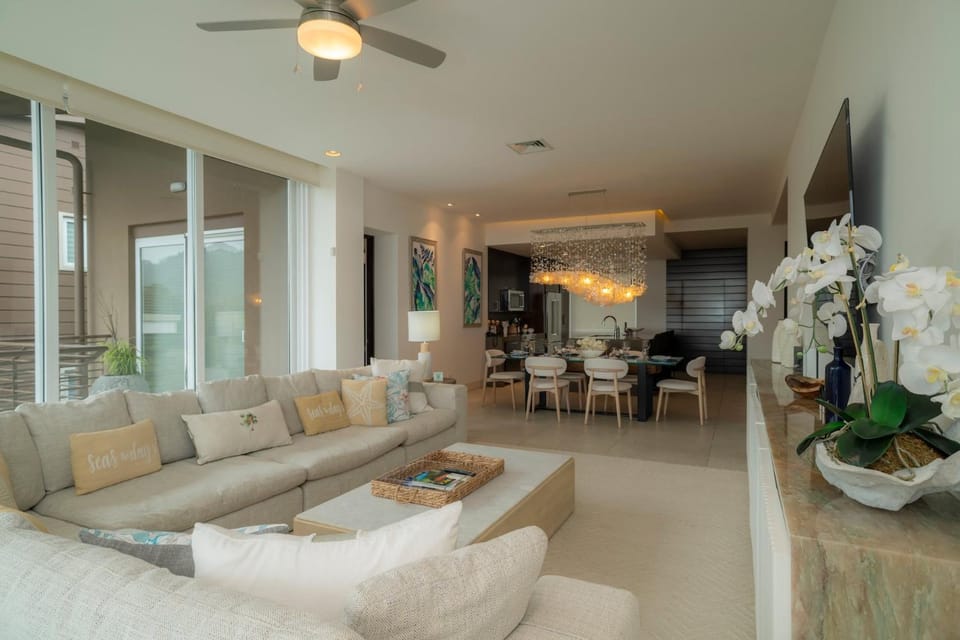 Montecielo 4A - 3 bdr 3 1 ang a half bath Ocean View House in Herradura