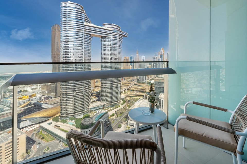 Day, View (from property/room), Balcony/Terrace, Seating area, City view