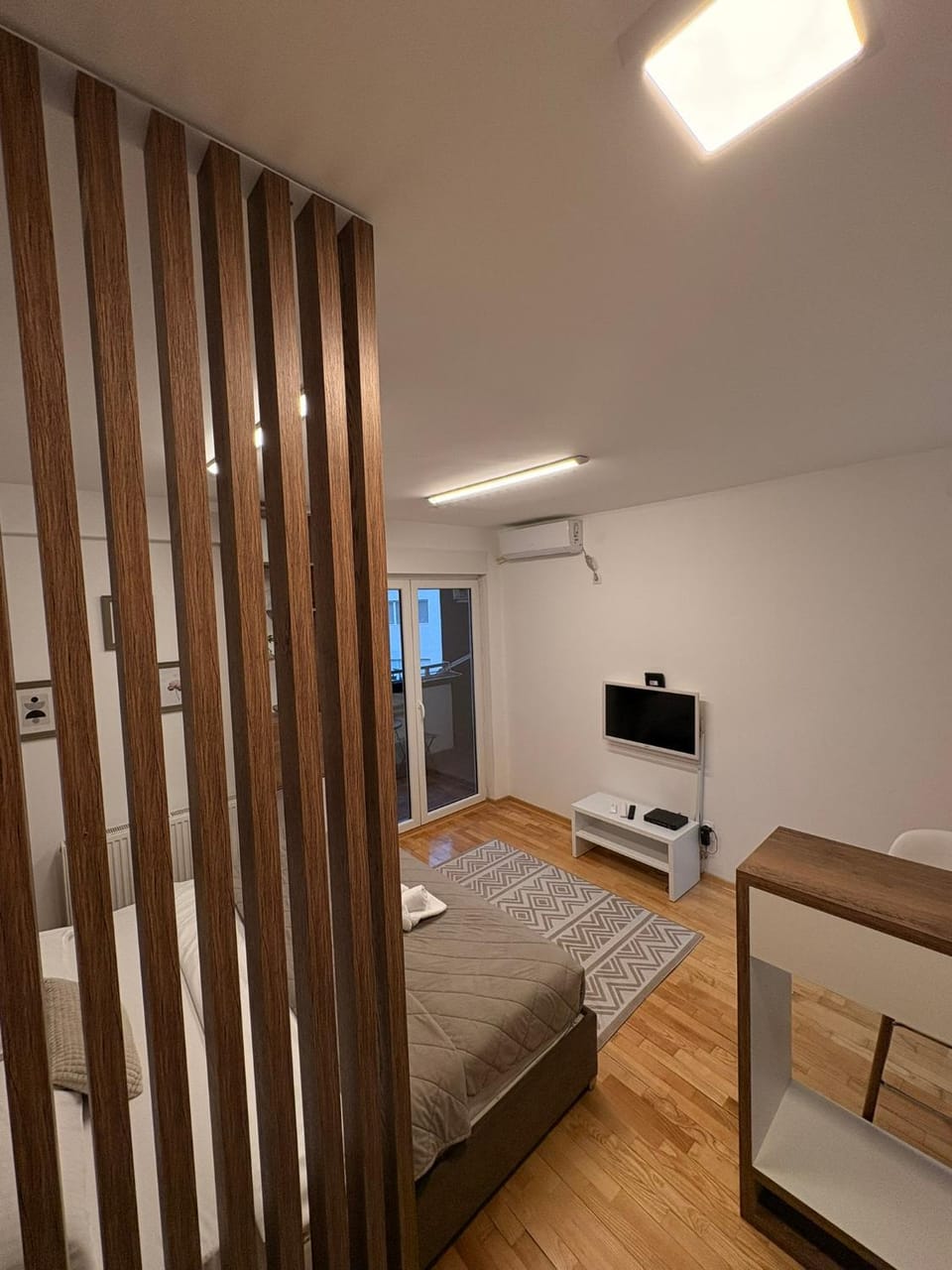 Communal lounge/ TV room, Bed, TV and multimedia, Photo of the whole room