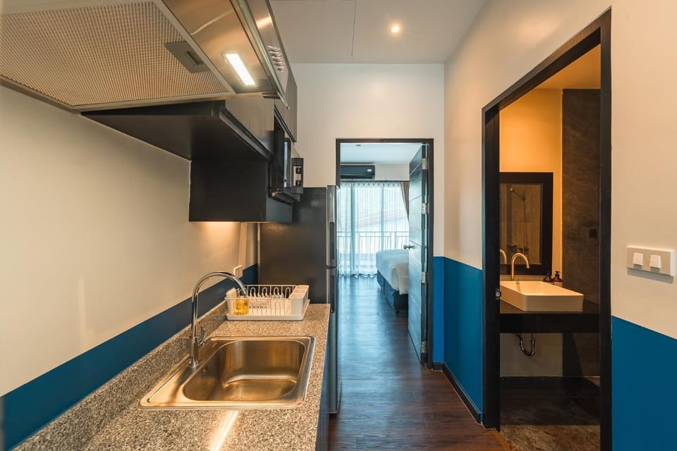 Kitchen or kitchenette