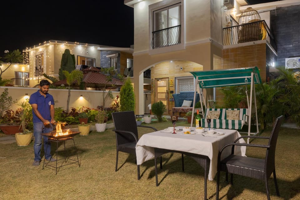 BBQ facilities, Garden, Seating area, Dining area, Food