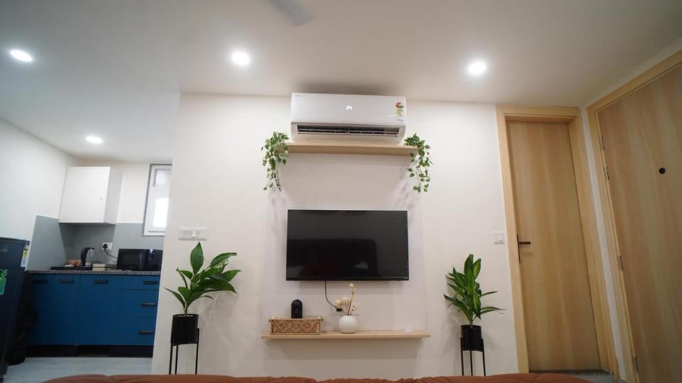 Central suites with Terrace by Luxury Heights Apartment in Gurugram