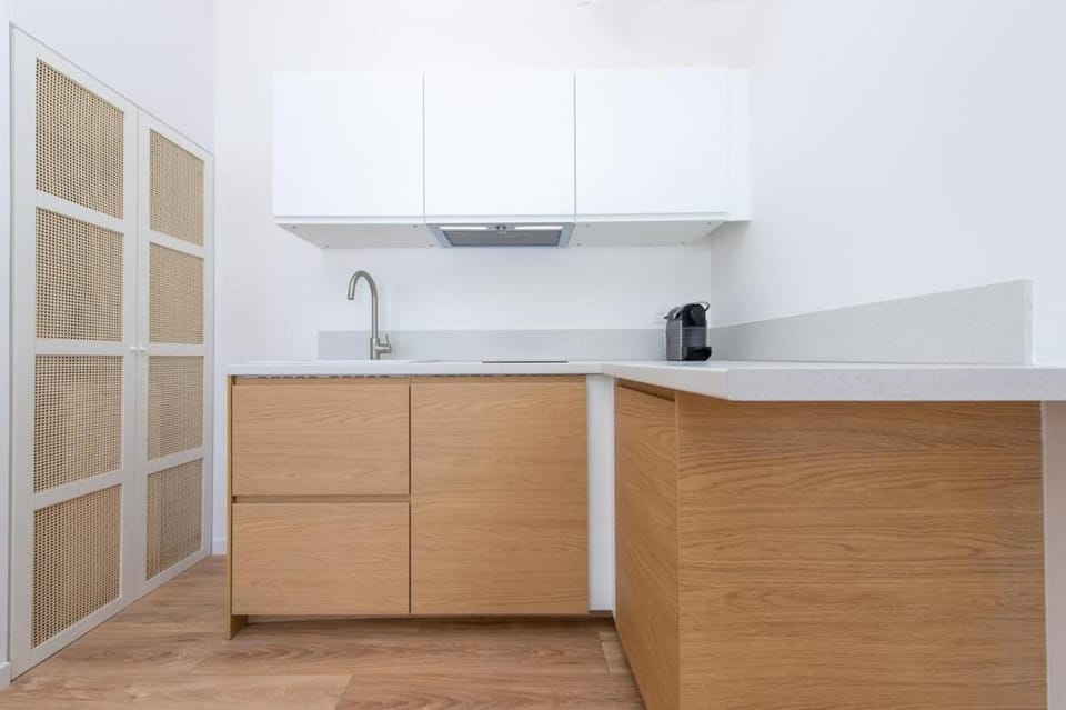 New Panoramic studio overlooking Monaco Apartment in Avenue du Carnier