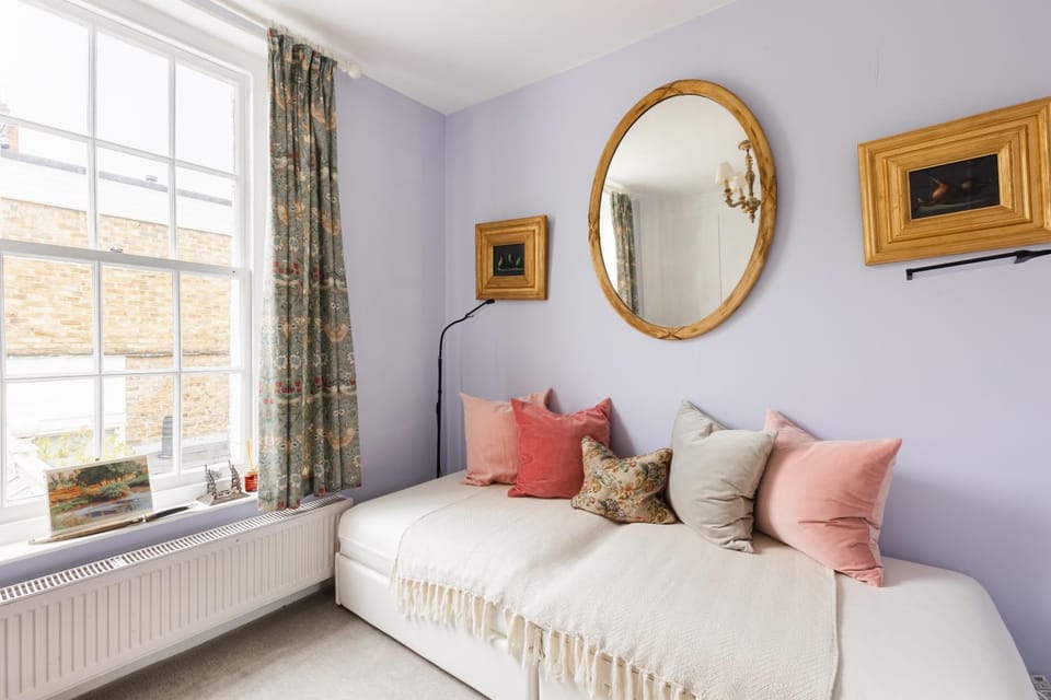 New! Charming 1BR Maisonette with Garden in Hampstead Apartment in London Borough of Camden